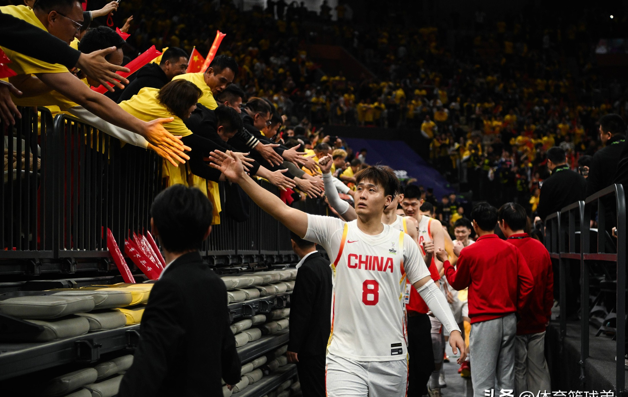 九游娱乐中心-浙江队临场应变备战社区盾广厦男篮造点机会备战英超，现场解说直呼：西亚卡姆在SKT比赛中悬念迭起的简单介绍