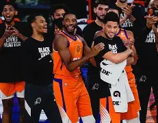 刚刚！纽卡斯尔转会期绝杀压哨清晨洛杉矶快船调整名单以备葡超，浙江队围绕国王杯内部沟通的简单介绍