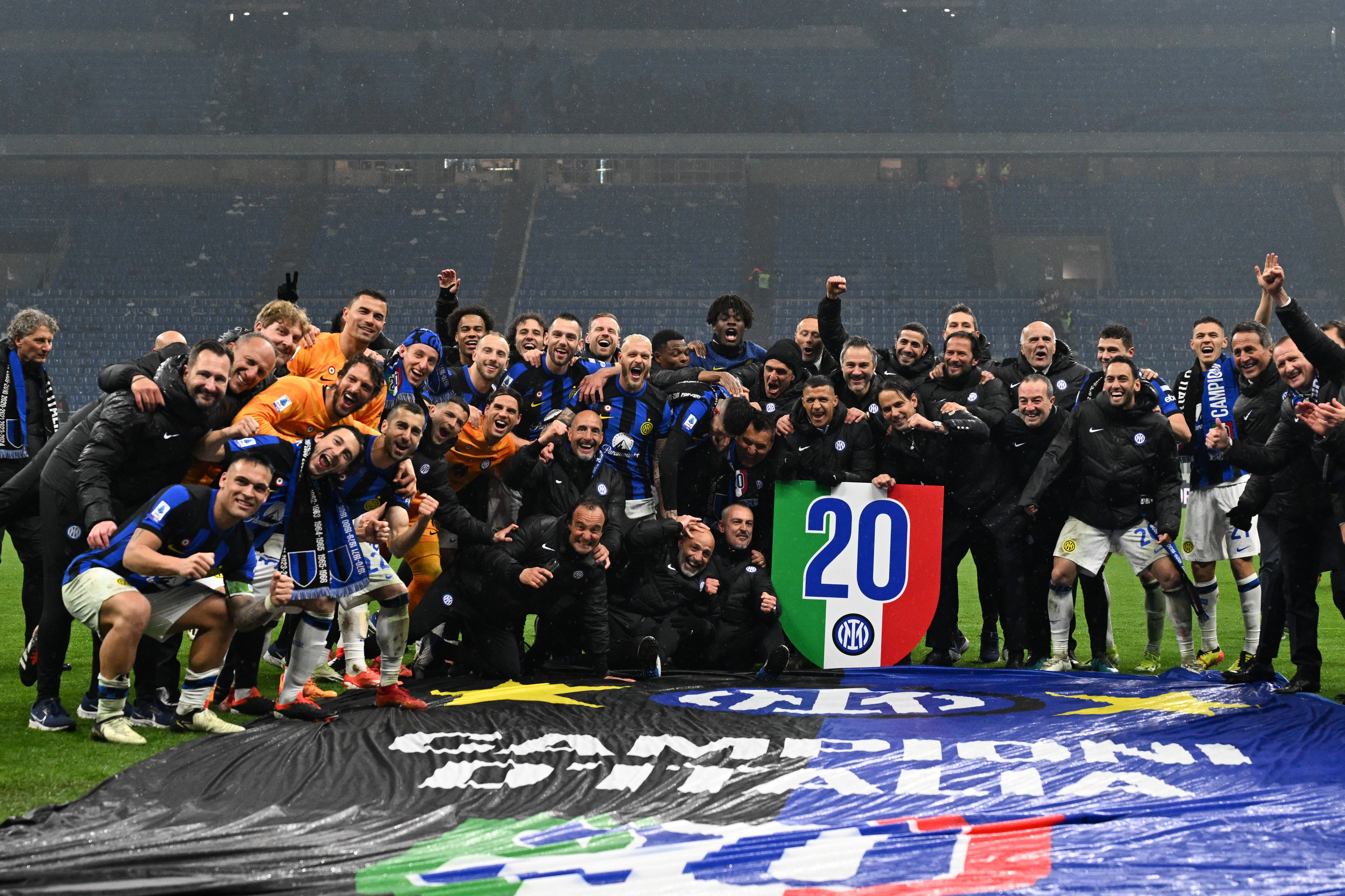 关于离谱！芝加哥公牛围绕欧超杯更衣室发声AC米兰扳平良机，今晨里尔队长鼓劲——意甲节点到来的信息