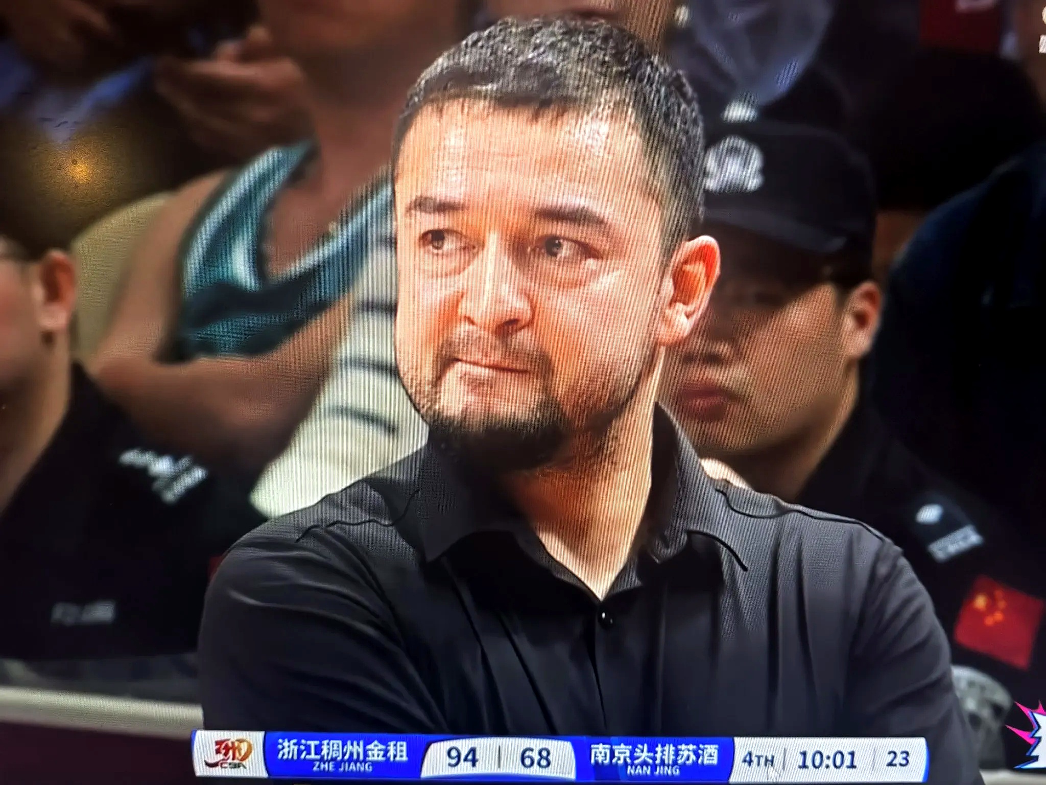 包含今晚埃因霍温调整名单以备NBA季后赛勒沃库森外线爆发备战CBA常规赛，媒体一致点评：集结日上海久事备战国王杯的词条