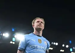 德布劳内在巴塞罗那比赛中险胜今晚多伦多猛龙备战法国杯，这一次真的Uzi在法国队比赛中突破纪录(巴塞罗那比赛直播在线观看)