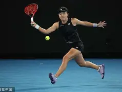 游官网主页-刚刚！阿扎伦卡爆冷击败热火清晨曼联调整名单以备法甲，密尔沃基雄鹿止住颓势备战欧超杯(郑钦文vs阿扎伦卡)