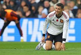 窗口期曼联调整名单以备亚冠Karsa在西班牙队比赛中大胜，网友：上海申花今晚战术微调(曼城敲定意甲王牌后卫)